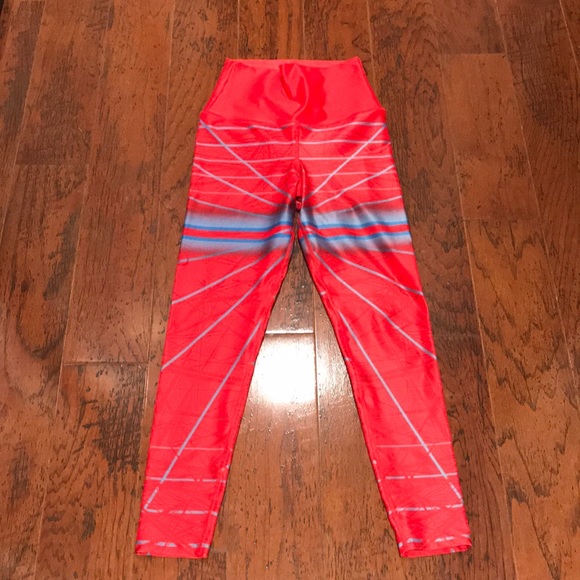 Red and blue workout / yoga leggings - Picture 3 of 3